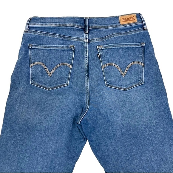 Levi's 512 Perfectly Slimming Straight Leg Blue Wash Jeans - Picture 5 of 16